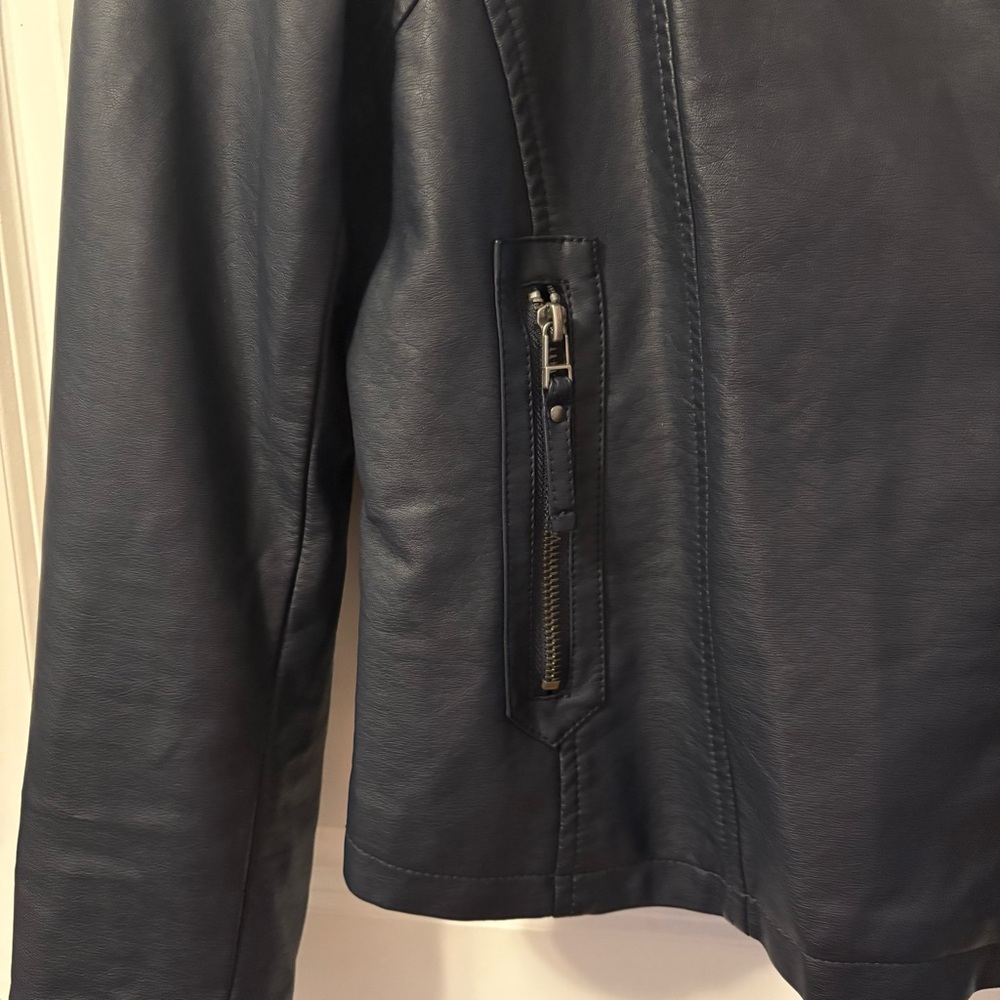 Max Studio Jacket - Picture 3 of 10
